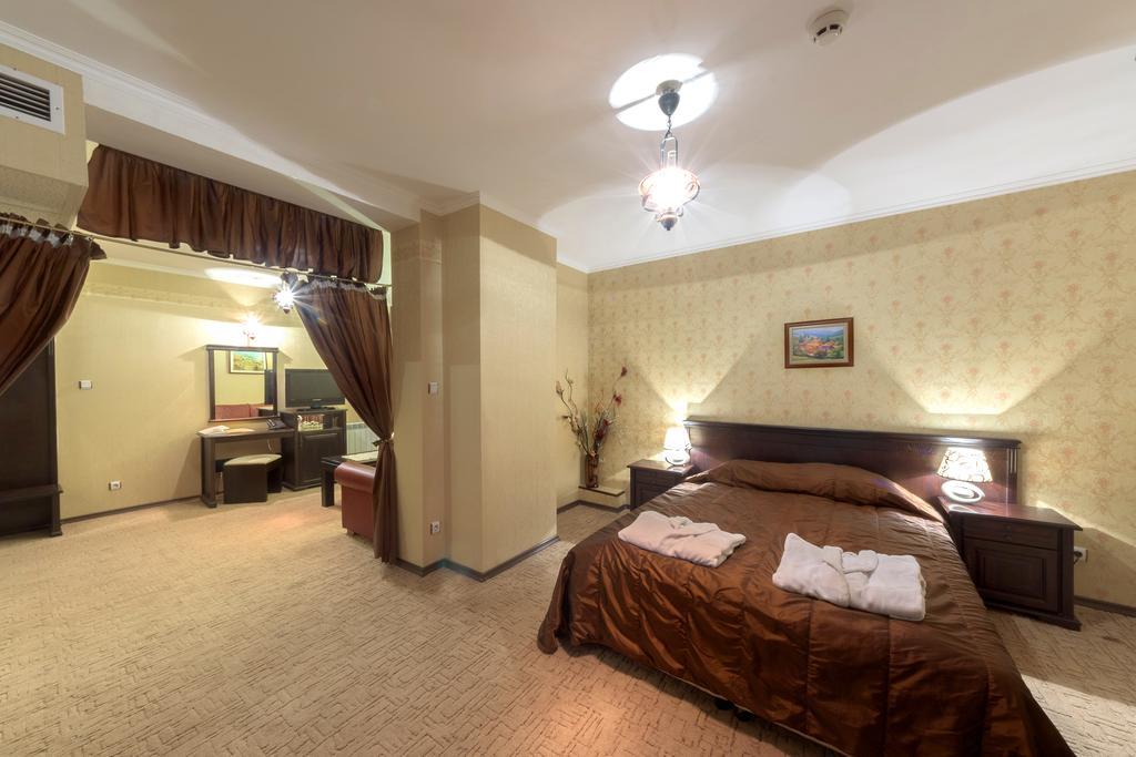 Hotel Izvora 2 알바나시 객실 사진