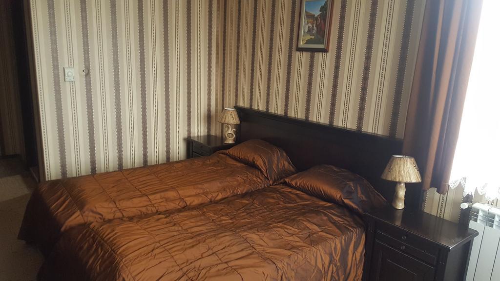 Hotel Izvora 2 알바나시 외부 사진